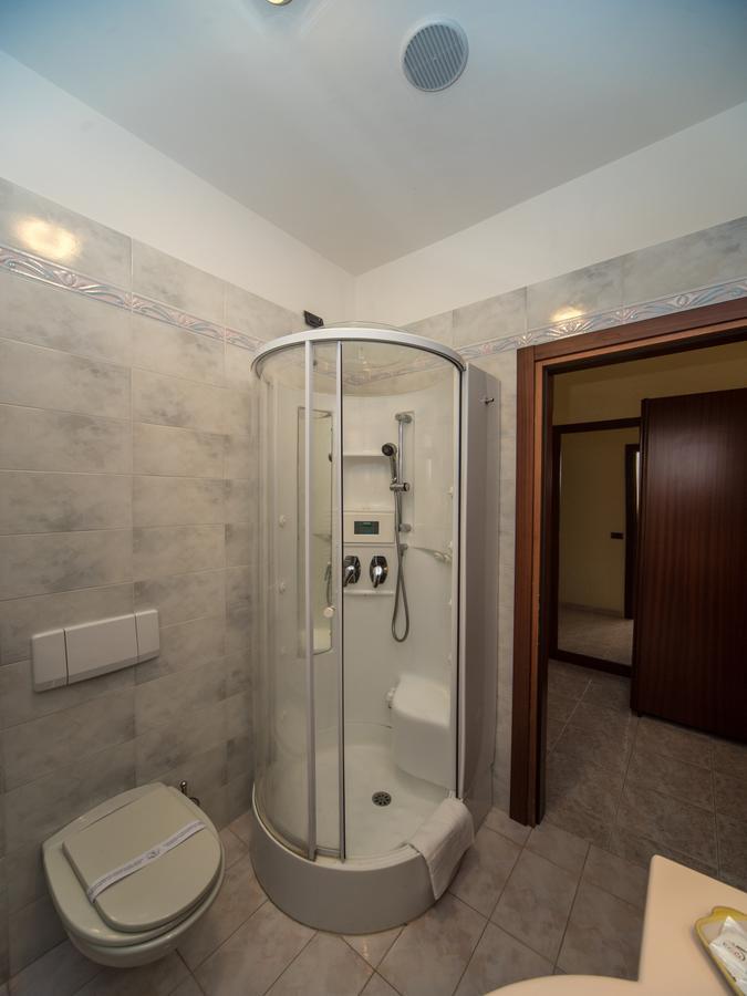 New Petit Hotel Tempio Pausania Exterior photo